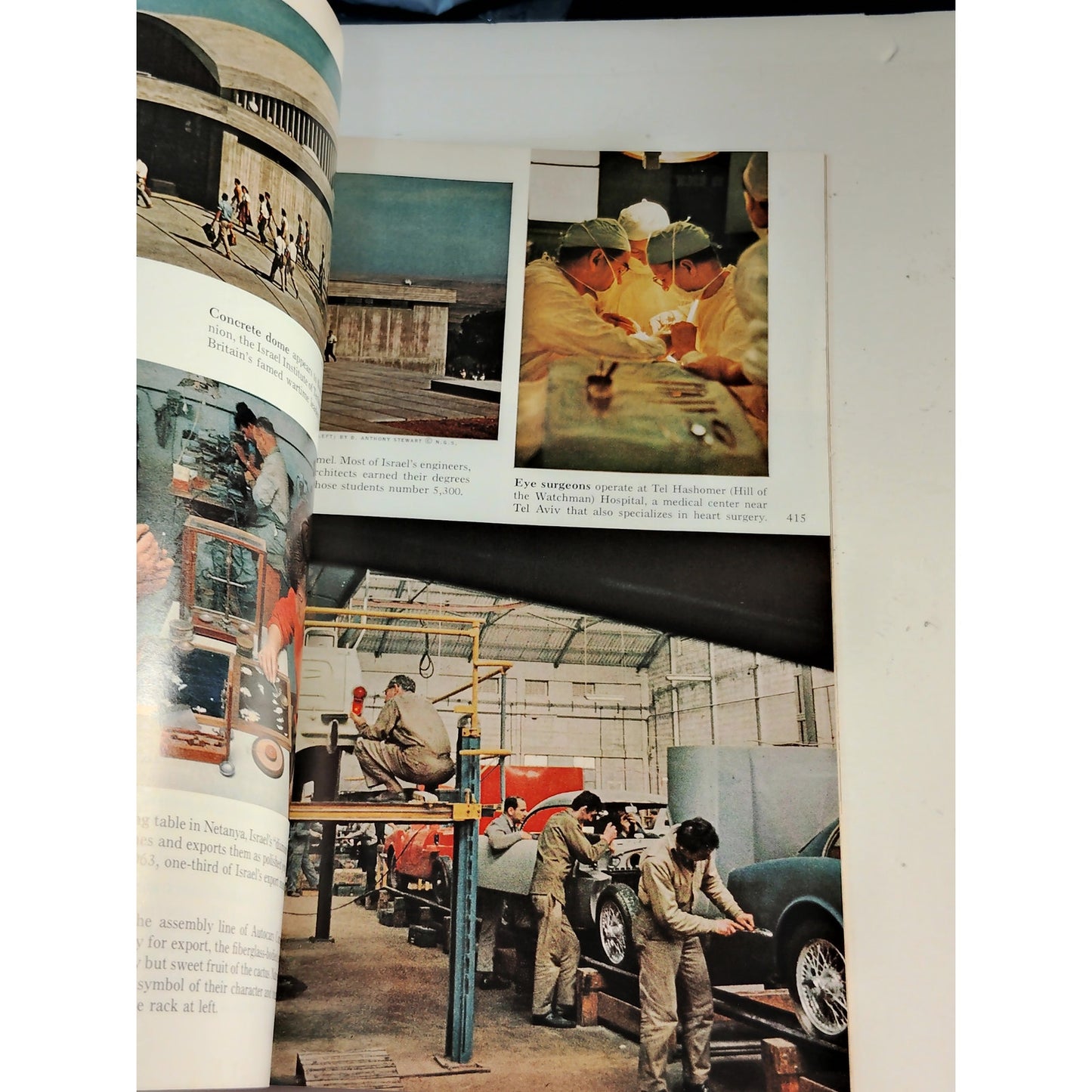 National Geographic Magazine March 1965 Pittsburgh, Spain & Israel, Tree Snails