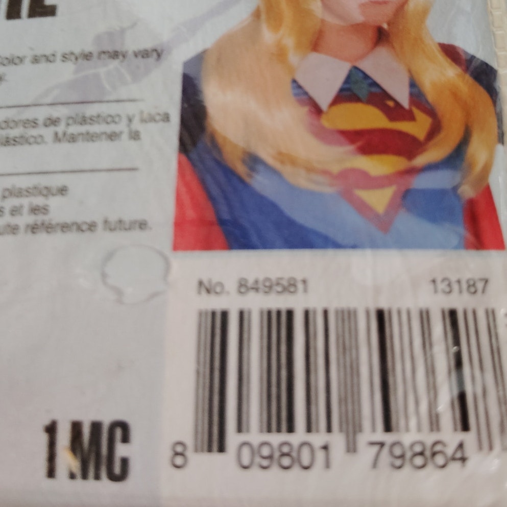Kids Girls Sassy Supergirl Wig – DC Super Hero, Blonde/Yellow