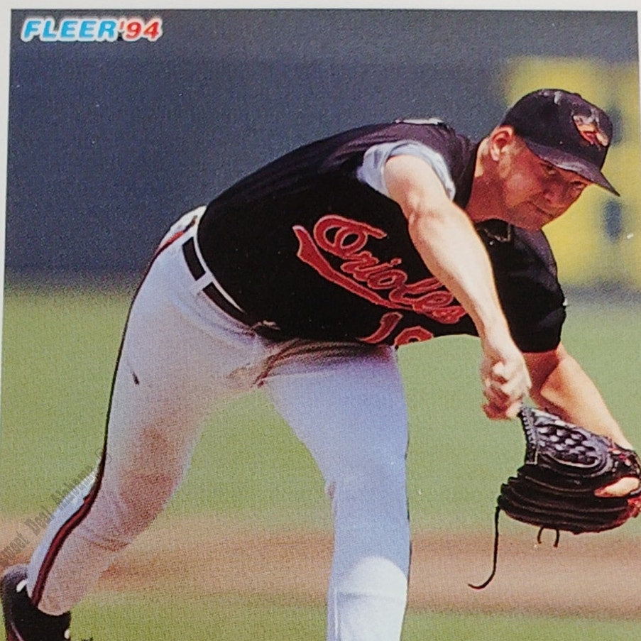 Ben McDonald, Baltimore Orioles, #8, Fleer 1994 Baseball Collector's Card