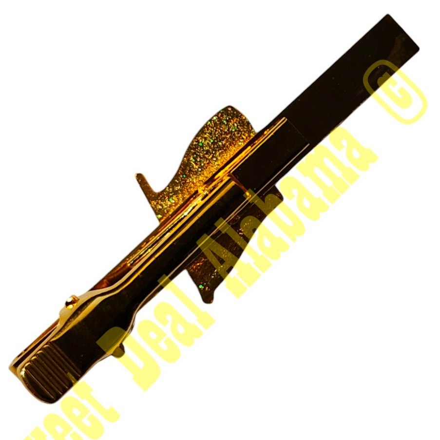 Tie Bar / Clip: Waving U.S. Flag, Gold Tone Finish 2-1/2"L, Flag's 3/4"H x 5/8"W
