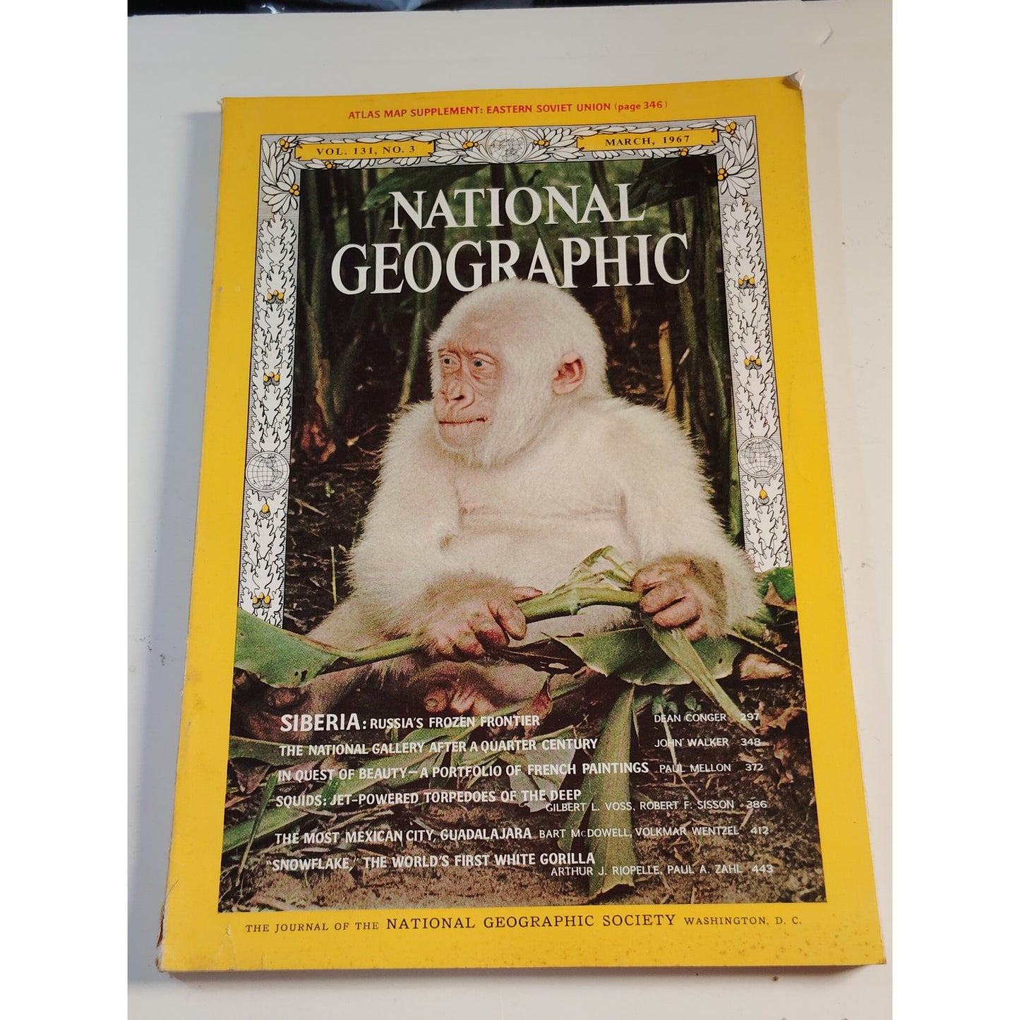 National Geographic Magazine – March 1967 | Siberia, Squids & Guadalajara
