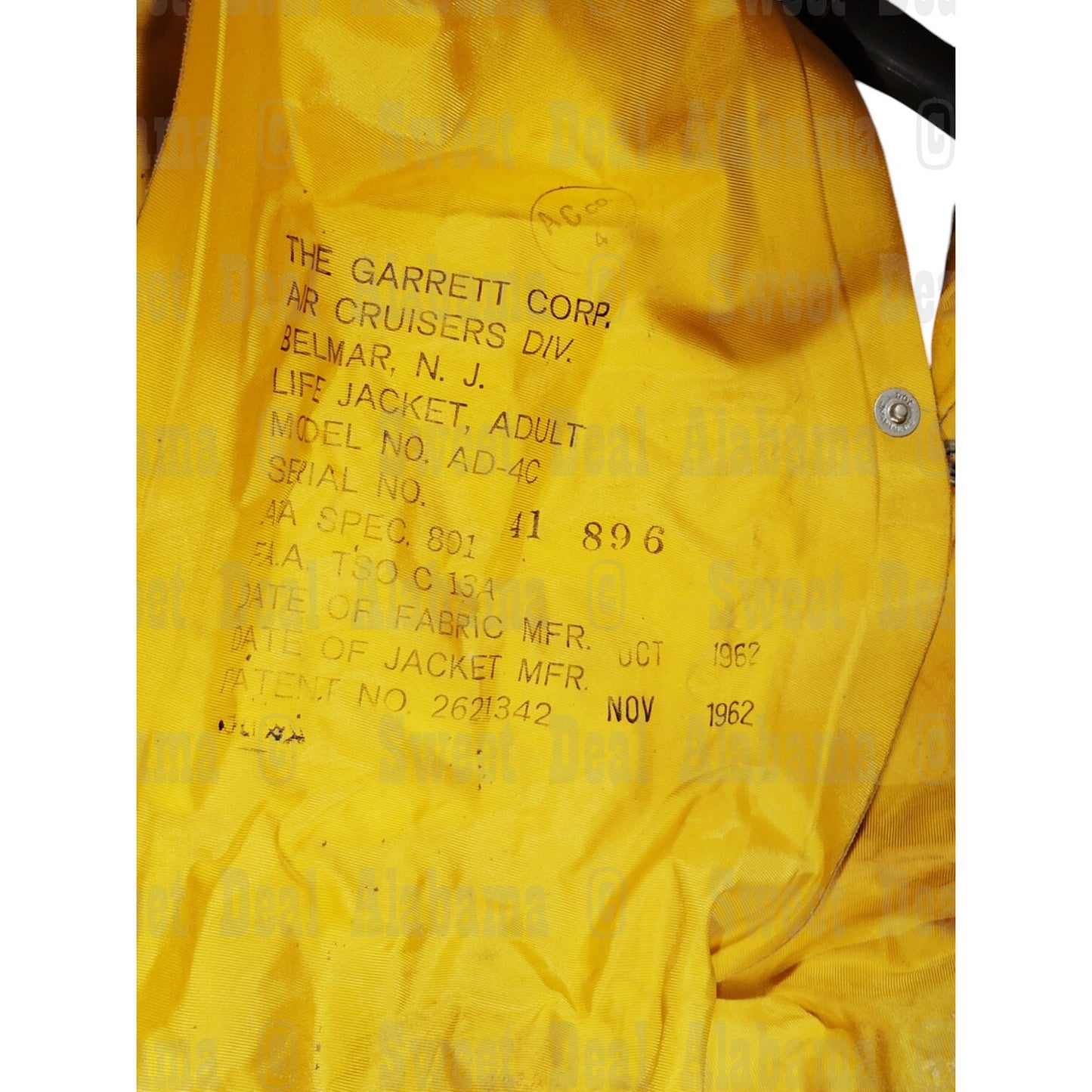 1962 Life Jacket – Garrett Corp. AD-43, Vietnam Era, US Aviation Survival Gear