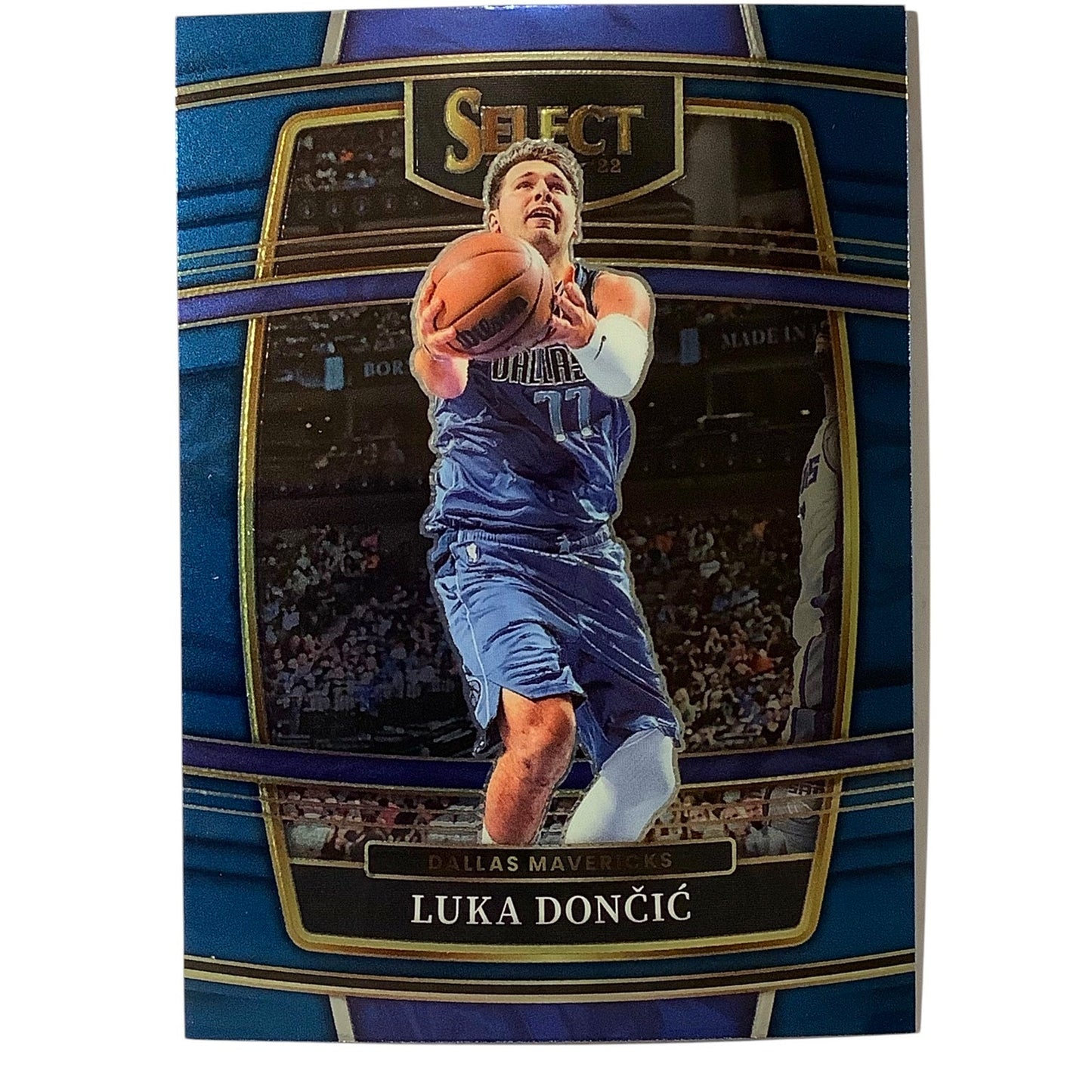 Luka Doncic, Dallas Mavericks, Card #12, 2021-22 NBA Panini Select