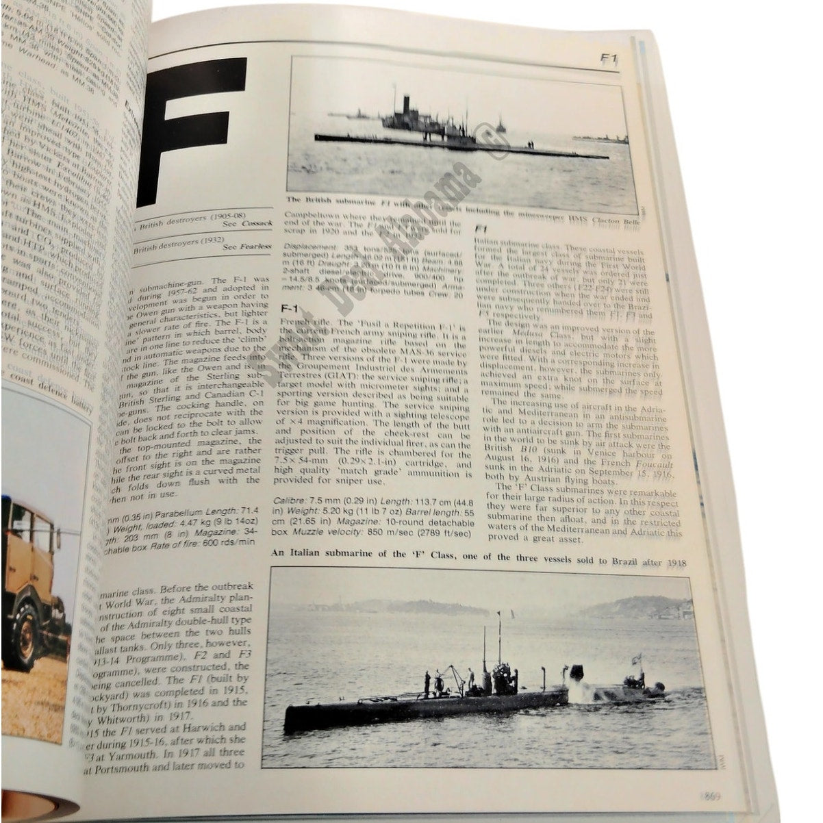 1978 Weapons and Warfare Encyclopedia Volume 8: Dr.1 / F.51 (Pg 785-896)