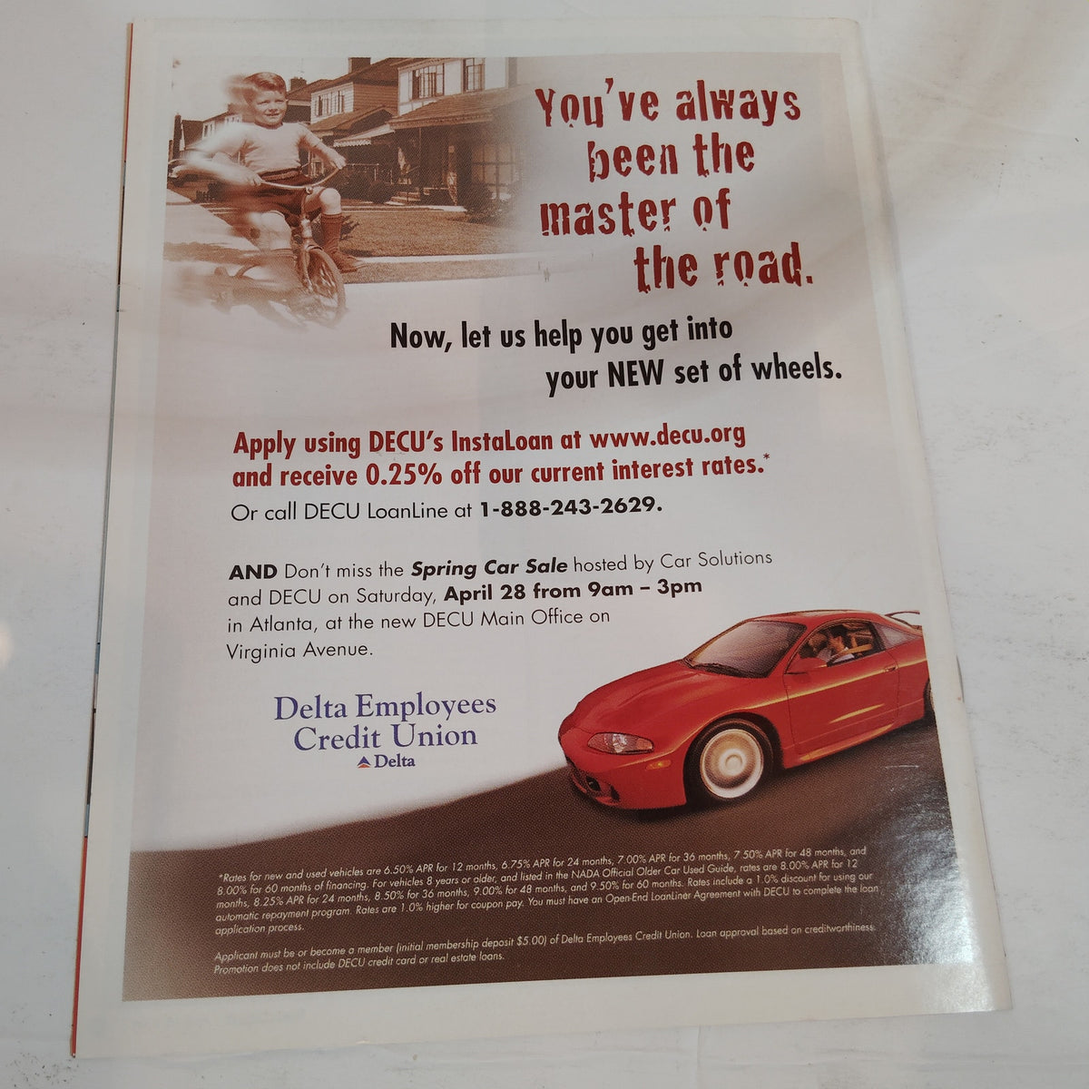 Delta News Digest - April 16, 2001 - Inflight Airline Magazine, Red/White