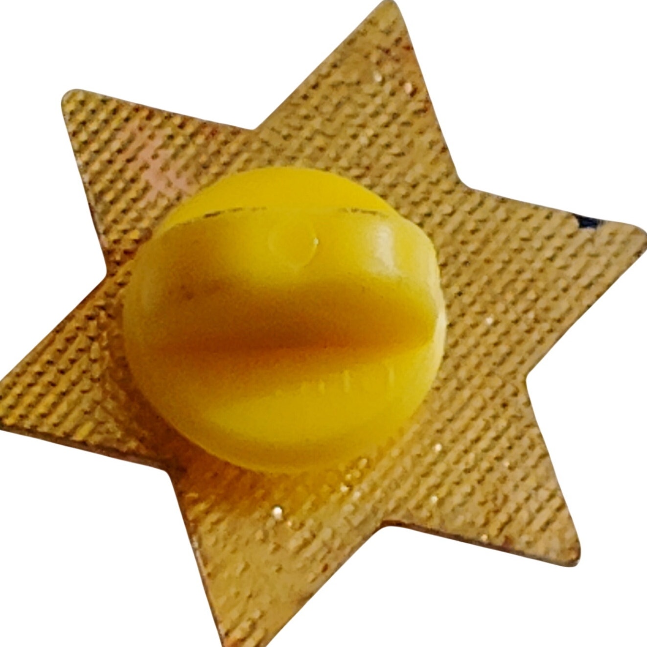 6th Infantry Division Red Star Novelty Hat Lapel Pin 7/8"