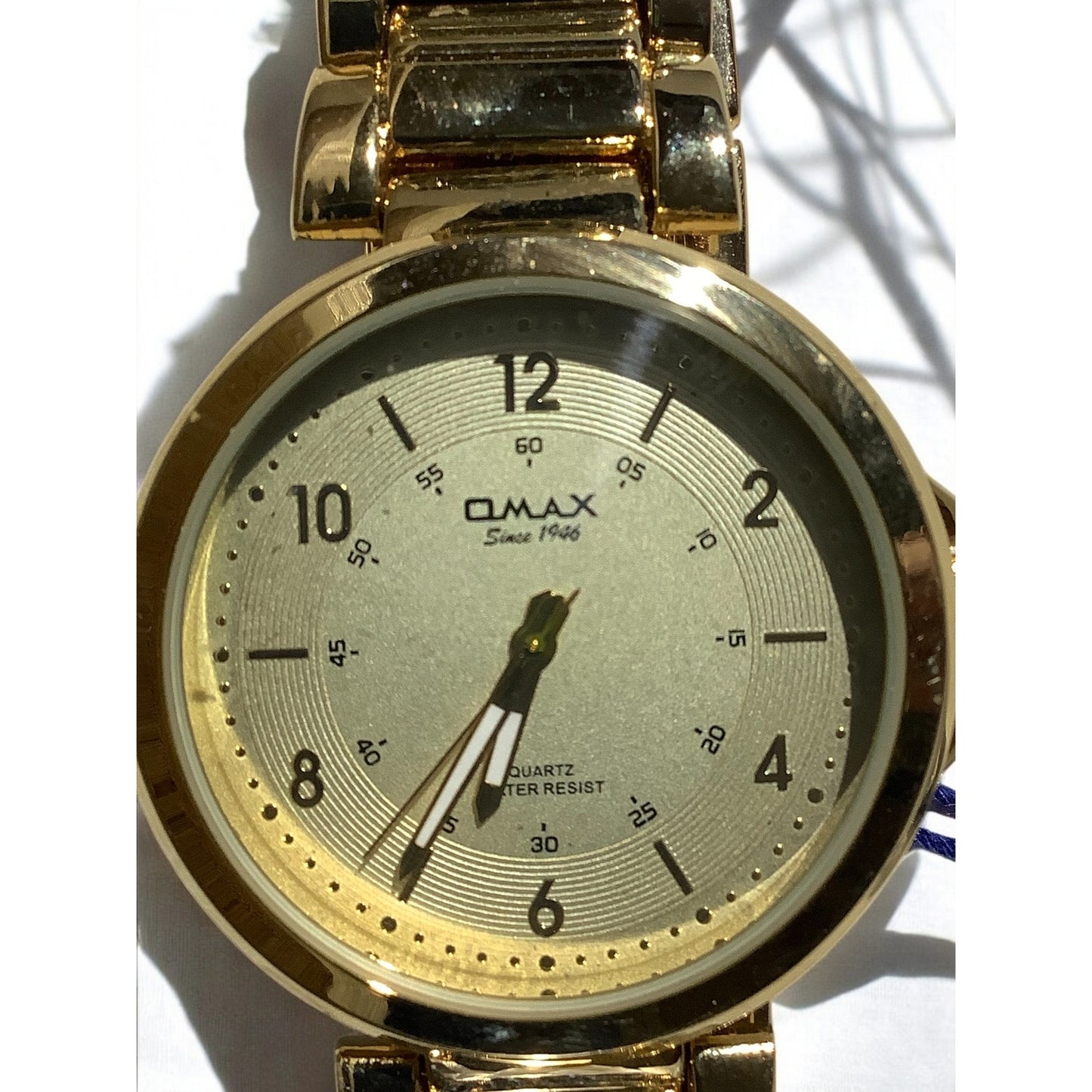 Omax HBJ979 Mens Water Resistant Quartz Watch, Gold Tone, 1-1/2"D, Needs Battery