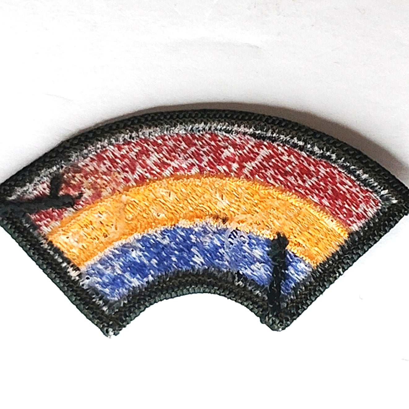 US Army 42nd Infantry Division Rainbow Patch 3‑1/4" × 1‑3/8" Patch
