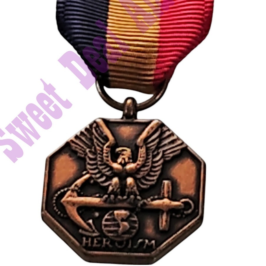 Navy and Marine Corps Mini Medal (3/4"D) Ribbon (3/4"W) Overall (2-1/4"H)