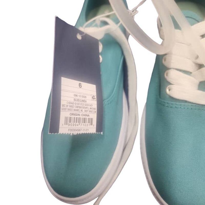 Women's Size 6 Lunea Lace-Up Canvas Sneakers - Blue + Free Shipping
