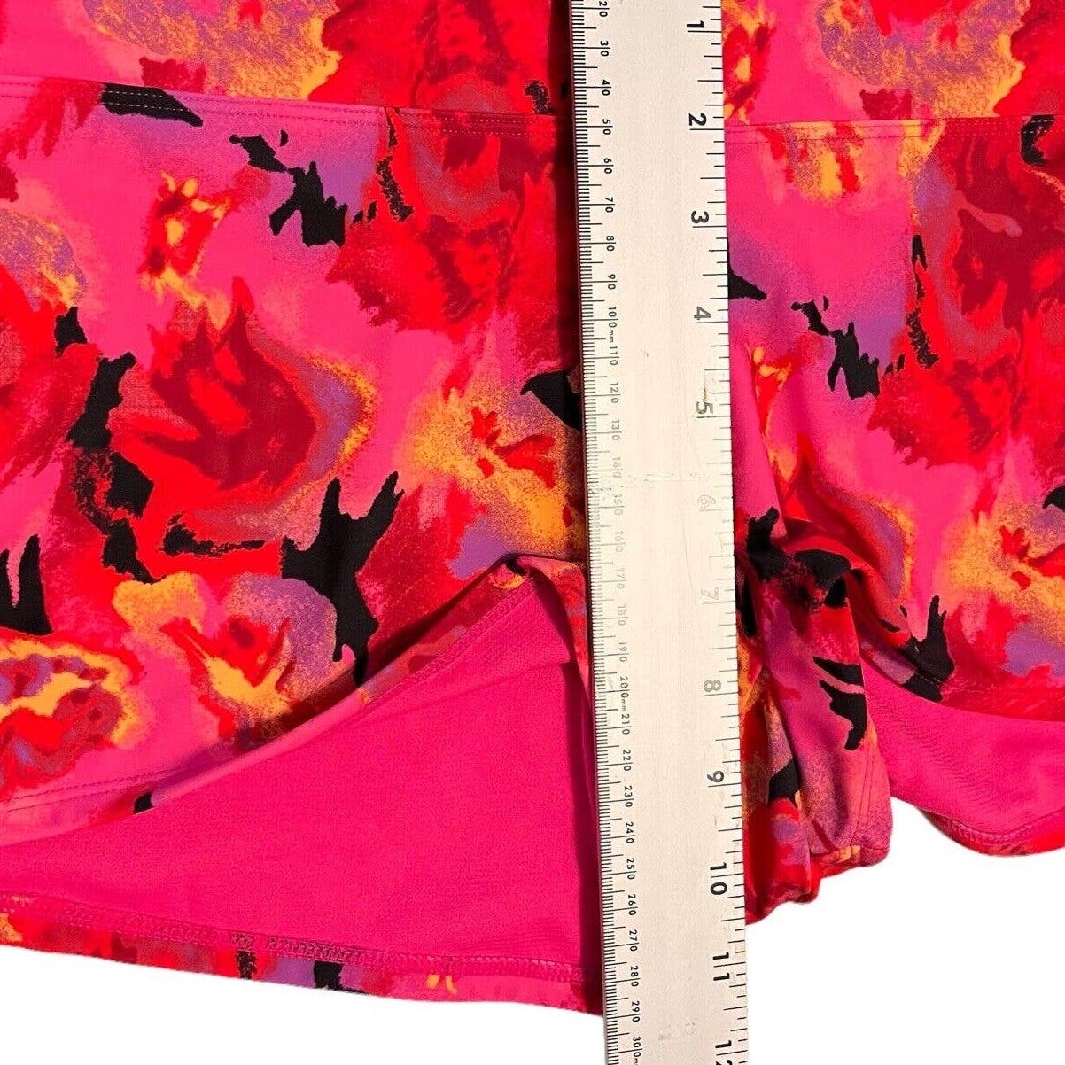 Women's Swim Boyshorts LRG (12-14) - All in Motion, Black & Pink Fora