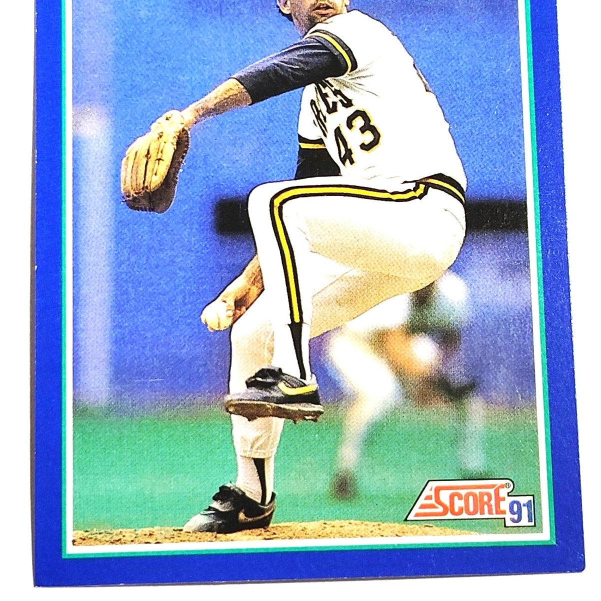 1991 Score Bill Landrum #98 Pittsburgh Pirates Relief Pitcher Baseball Card NM