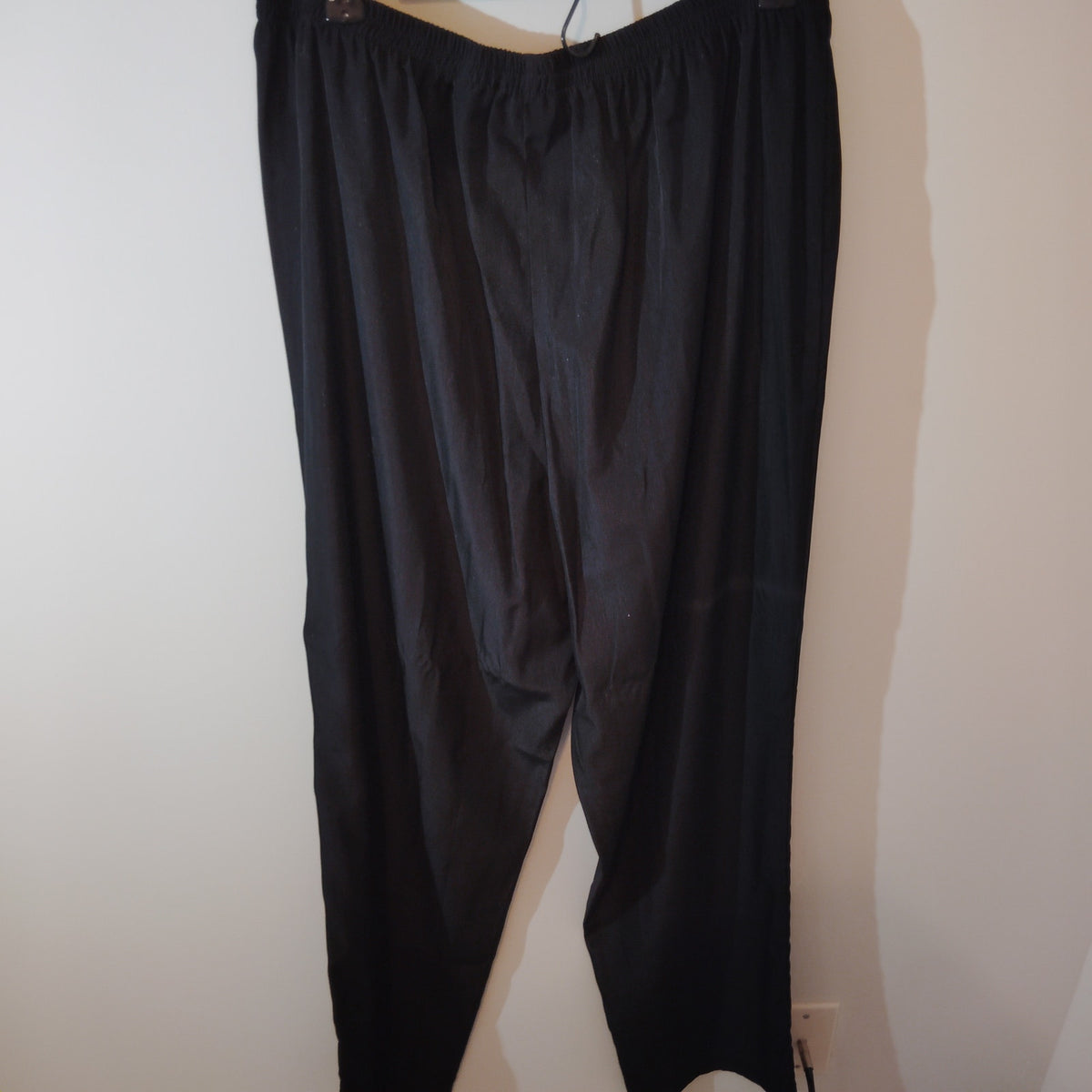 Elizabeth Williams Animal Print Cardigan, Black Tank Top & Pull-On Pants Set LRG