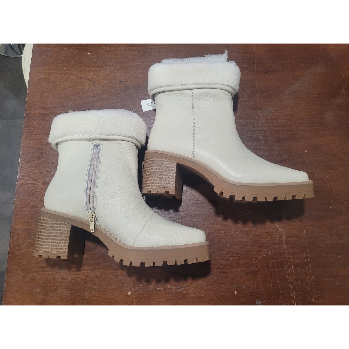 André Assous Milana Bootie, Linen, Womens 5.5, Fold-Down Shearling Lined Leather