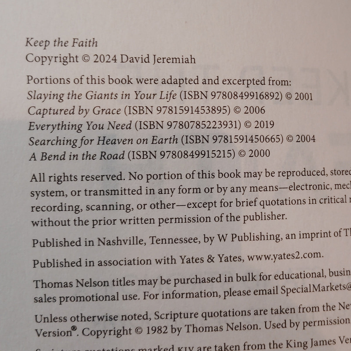 Keep the Faith: Stand Strong in an Upside-Down World - Dr. David Jeremiah PB
