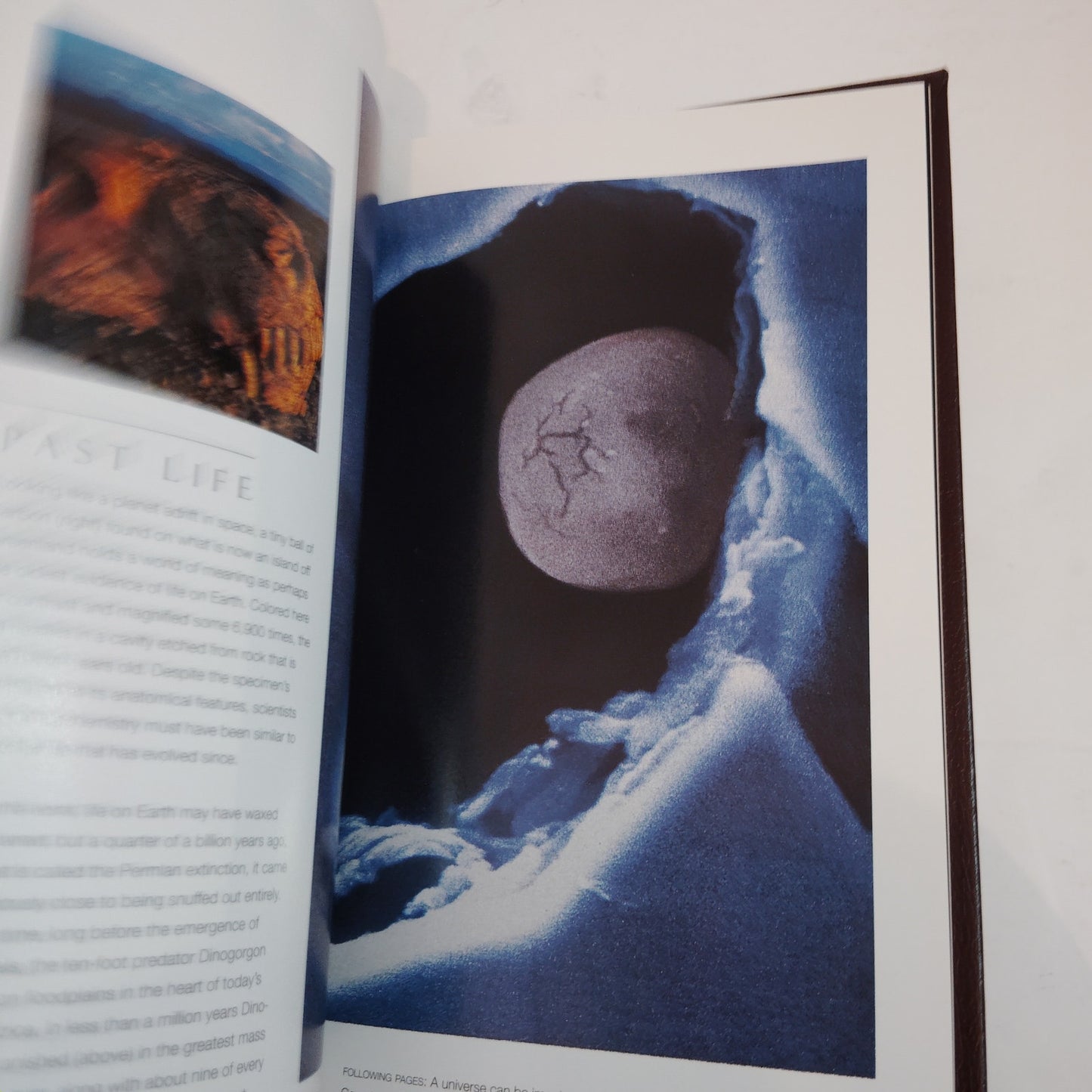 Exploring the Solar System by J. Kelly Beatty - National Geo VTG 2001 Hardcover
