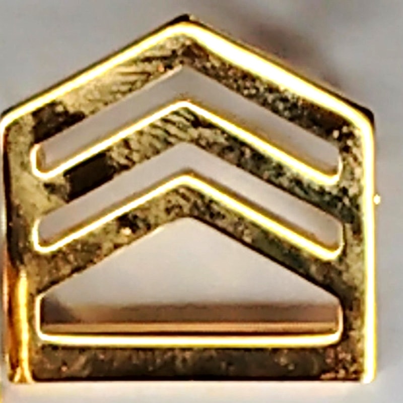 Army JROTC ROTC Staff Sergeant Rank Insignia No‑Shine Brass Pin‑On Pair 7/8x7/8"