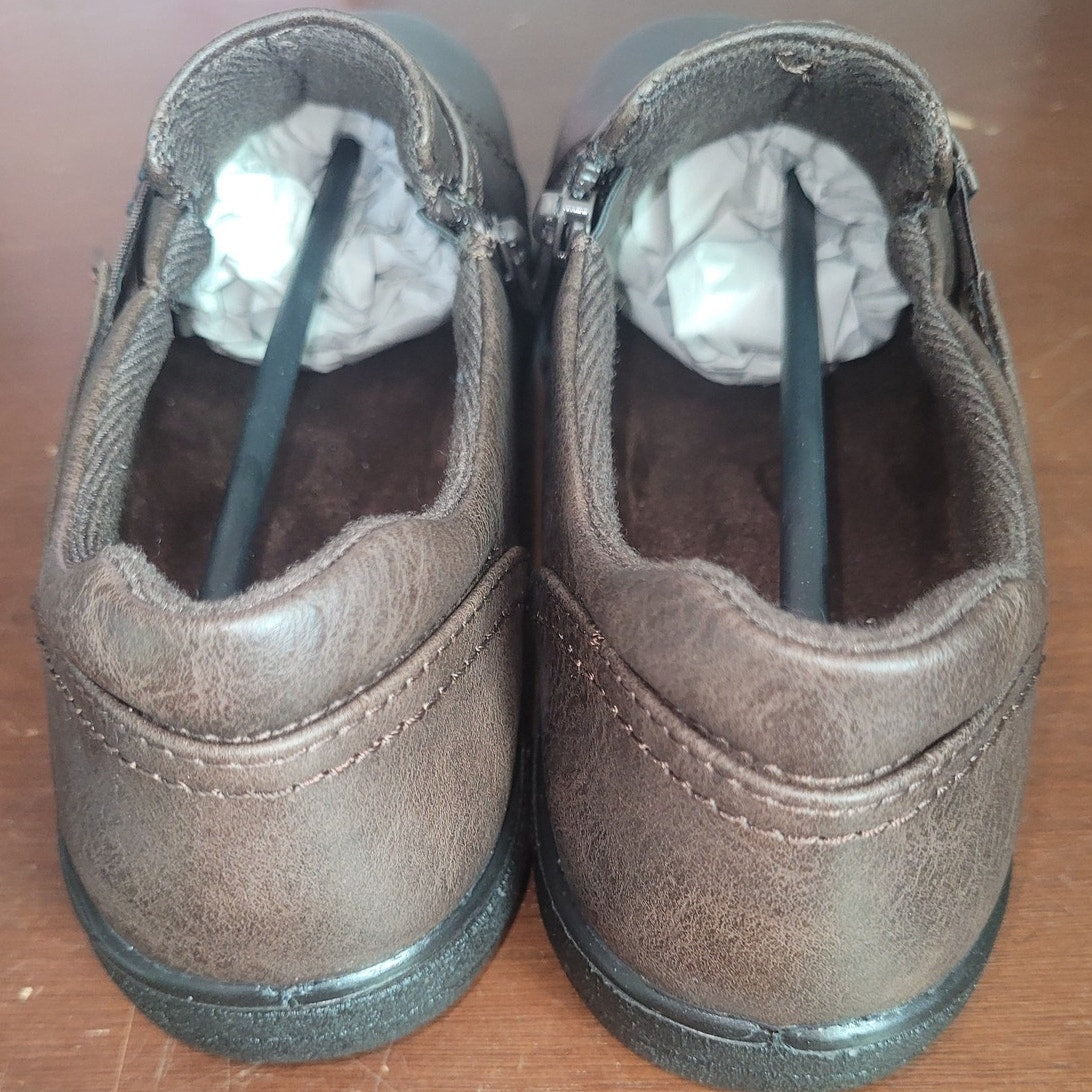 Easy Street Women’s Ariah Sneakers/Flats – Brown/Gore, Size 6M, Style: 31-9846