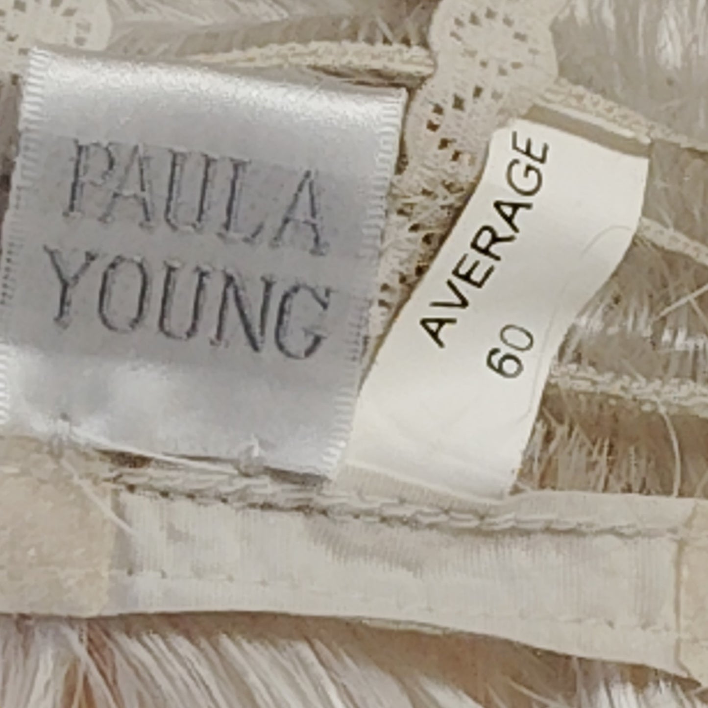 Paula Young Full Bob Wig A4340 Silver Blonde 80% Modacrylic 20% PVC Fiber