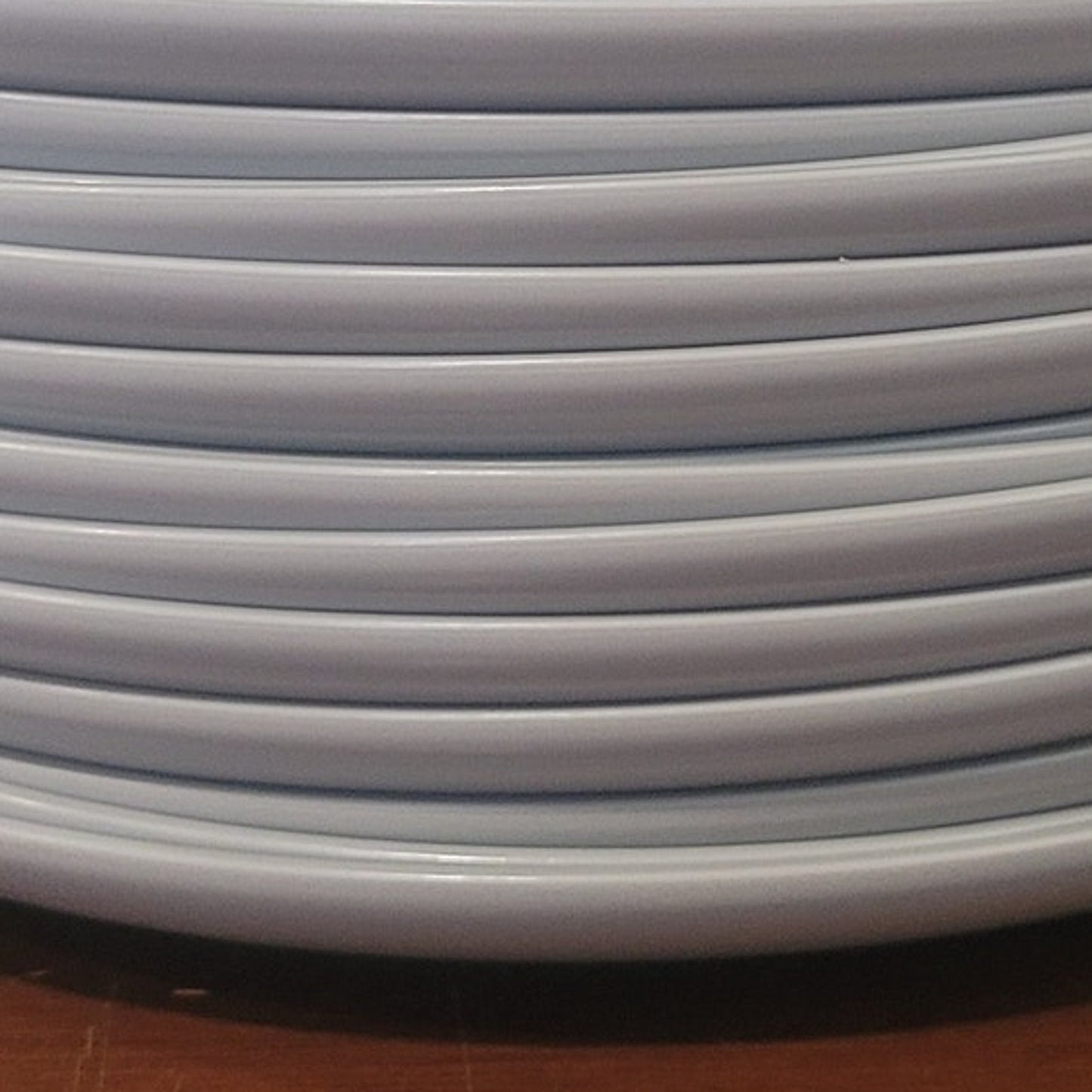 CS/24 10.5" Plastic Dinner Plate – Light Gray – Microwave & Dishwasher Safe