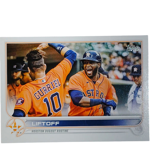 2022 Topps #110 Houston Astros "Liftoff" Dugout Routine Checklist 199-231 -VG/EX