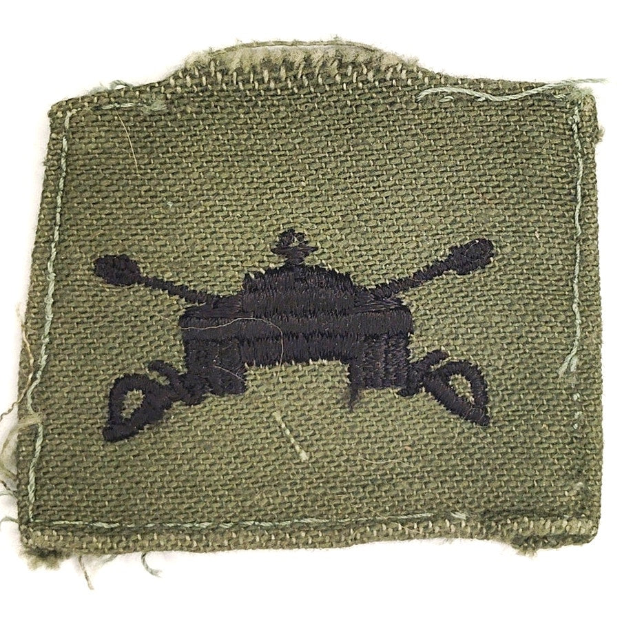 US Army Armor Branch Subdued OD Green Insignia Patch ODG TE 2" × 1‑3/4"