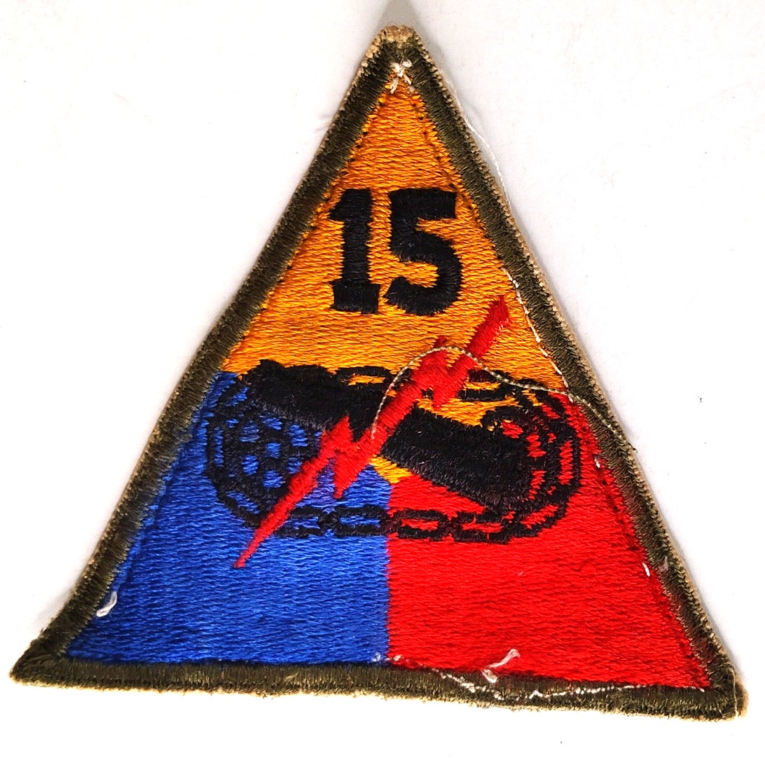 Vintage US Army 15th Armored Division Patch WWII Era 3‑1/2" × 3‑1/4" Sew‑On