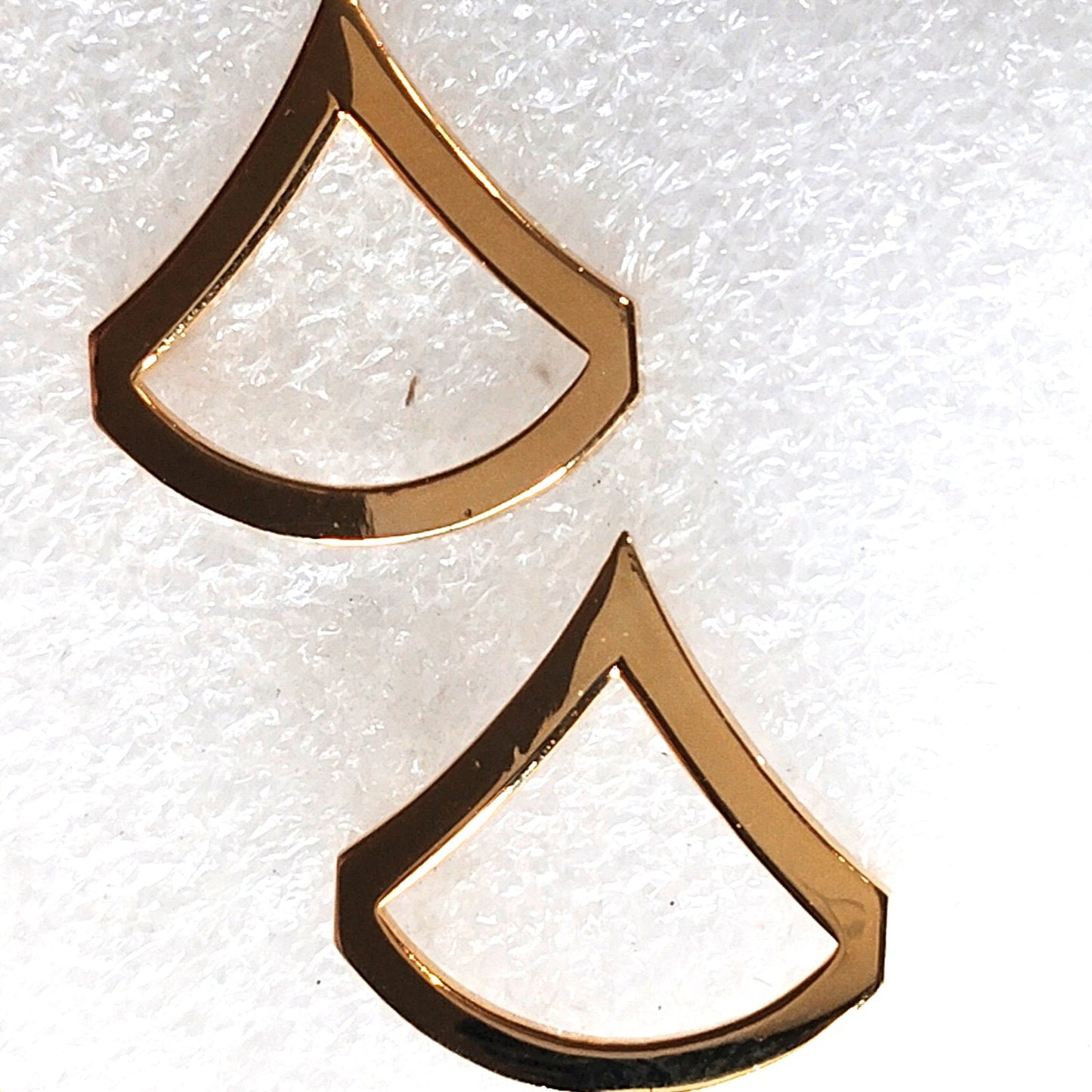 U.S. Army PFC Rank Novelty Hat Lapel Pins No‑Shine Gold Tone 13/16" × 3/4" Pair