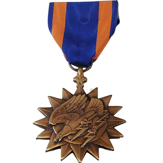 Air Medal (For Meritorious Achievement) Pinback, 1-5/8"D x 3-3/4"H Overall