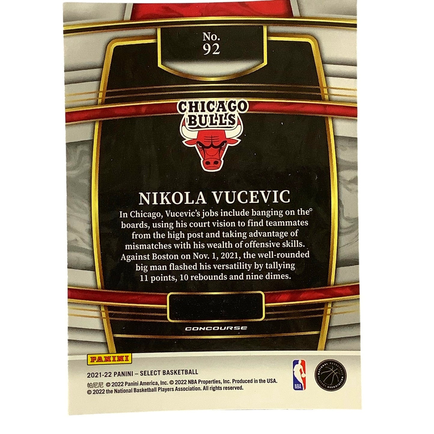 Nikola Vucevic, Chicago Bulls, Card #92, 2021-22 NBA Panini Select
