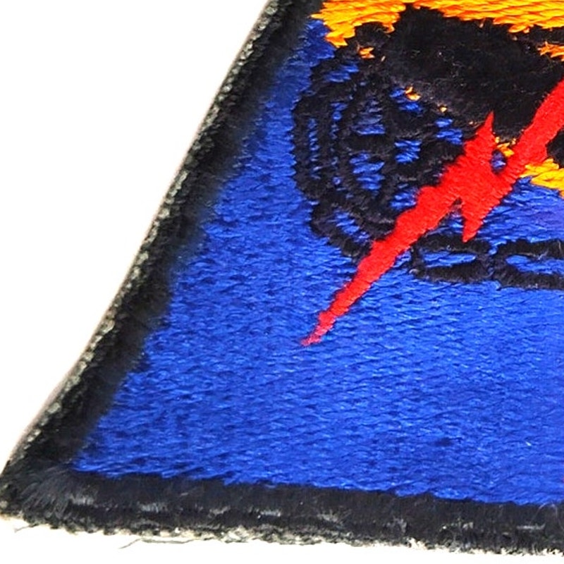 Vintage US Army 4th Armored Division Embroidered Patch WWII 3‑3/8 × 3‑1/2 Sew‑On
