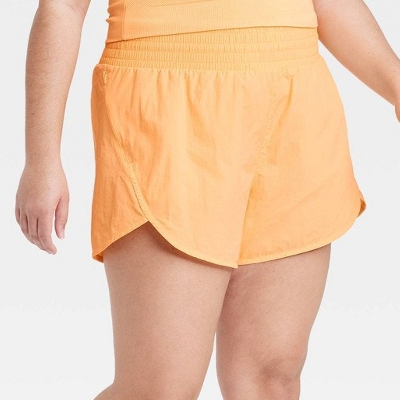 Women’s High‑Rise Crinkle Shorts – All in Motion – Light Orange – 2X