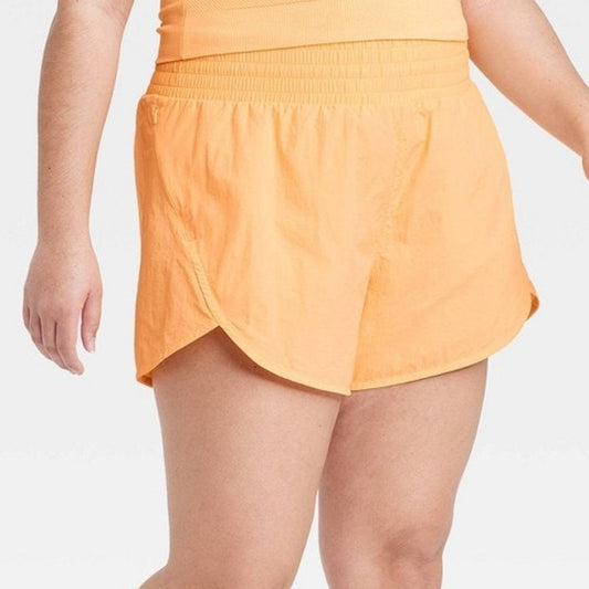Women’s High‑Rise Crinkle Shorts – All in Motion – Light Orange – 2X