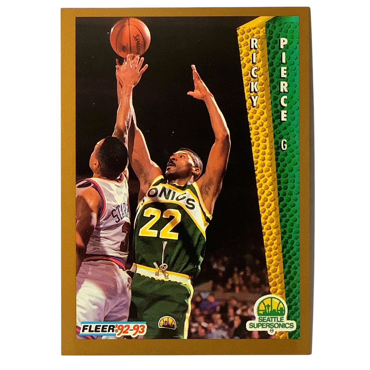 Ricky Pierce (G), Card #217, Seattle Supersonics, 1992-93 Fleer NBA