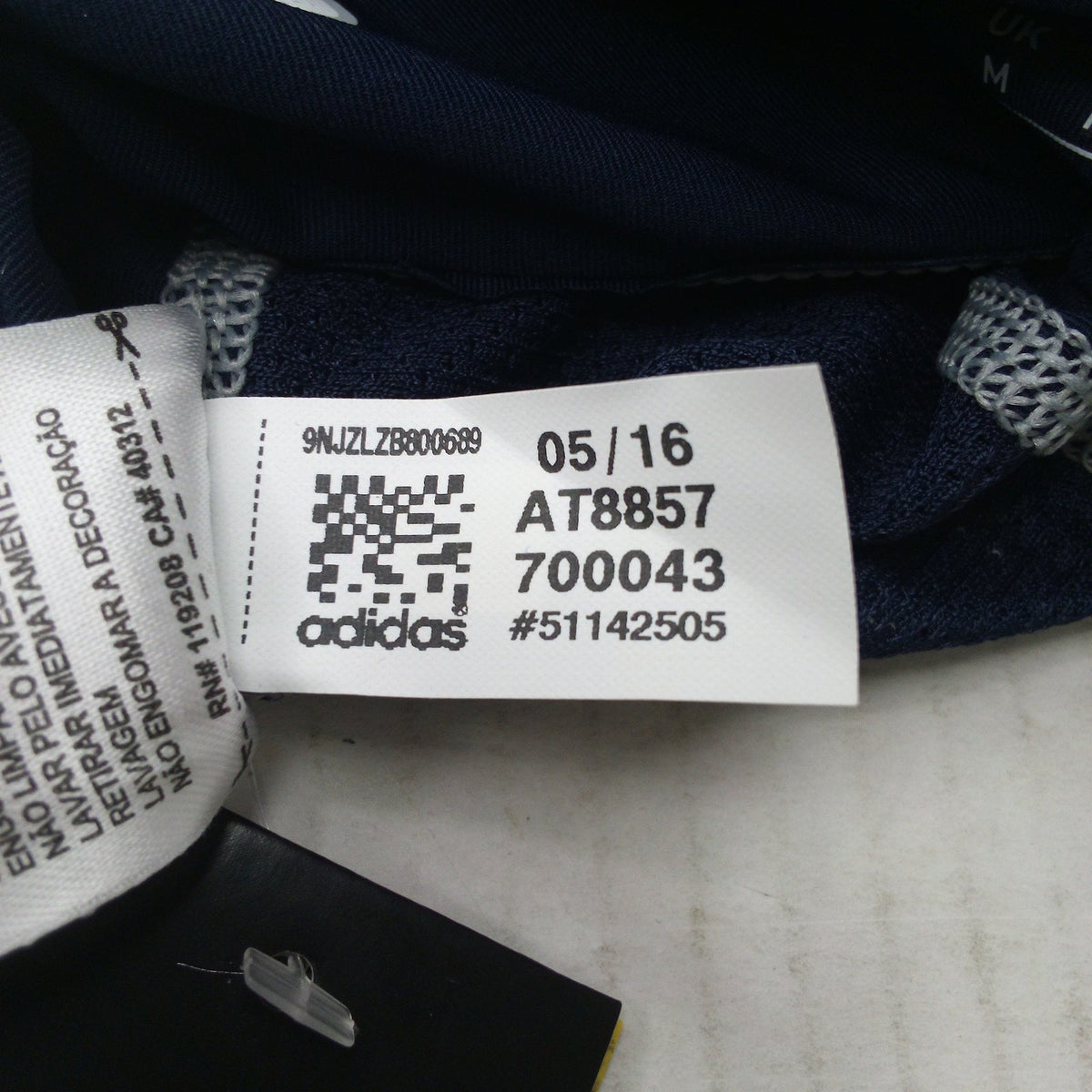 Adidas Techfit Ironskin Padded Elbow Sleeve Collegiate Navy M AT8857 New