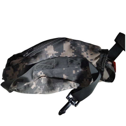Air Warrior Blower Pouch, ACU Digital Camo, P/N 1005829-1, Unused Issued Item, NSN: 8415-01-514-1075