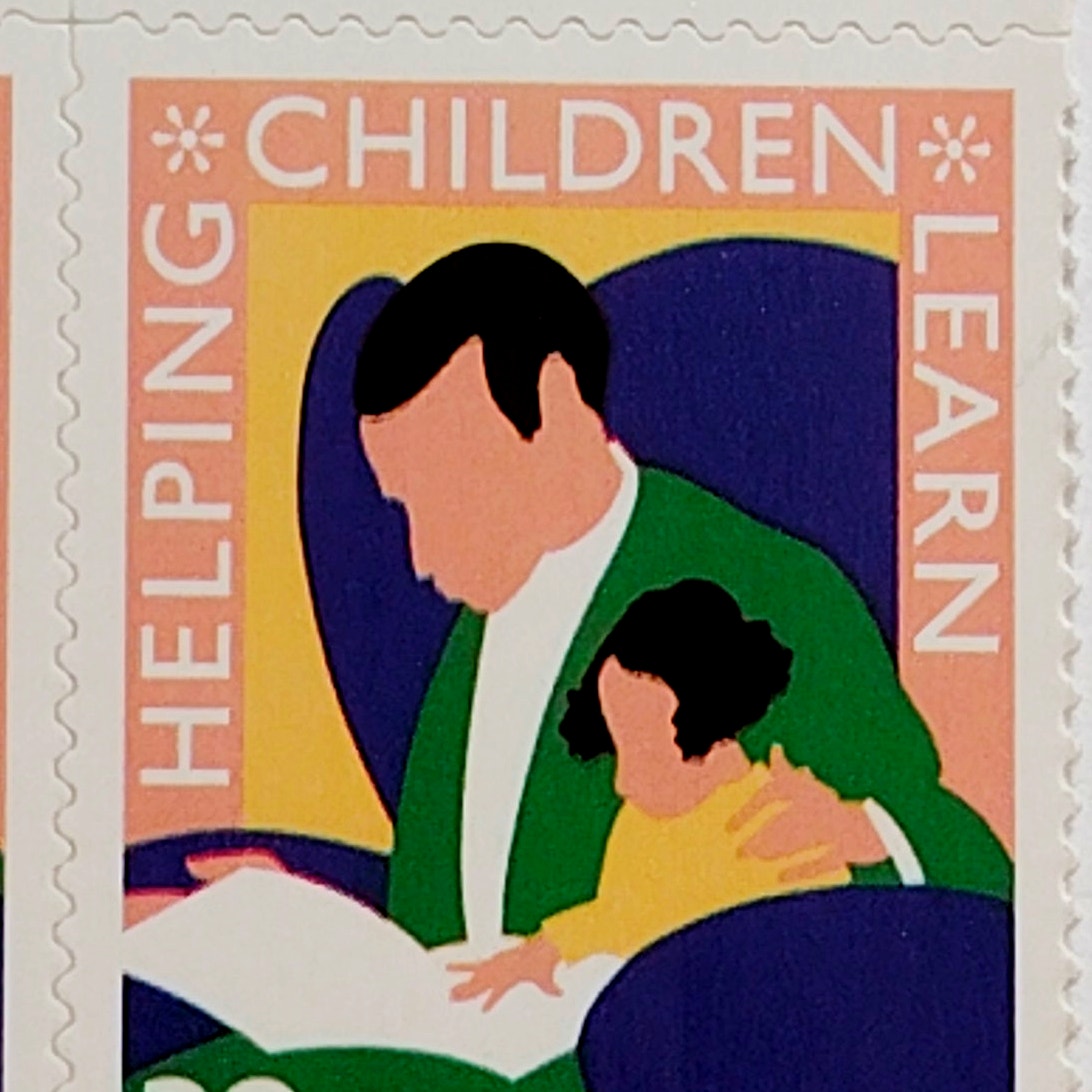 Pair – 1997 USA 32¢ Helping Children Learn MNH Scott 3125