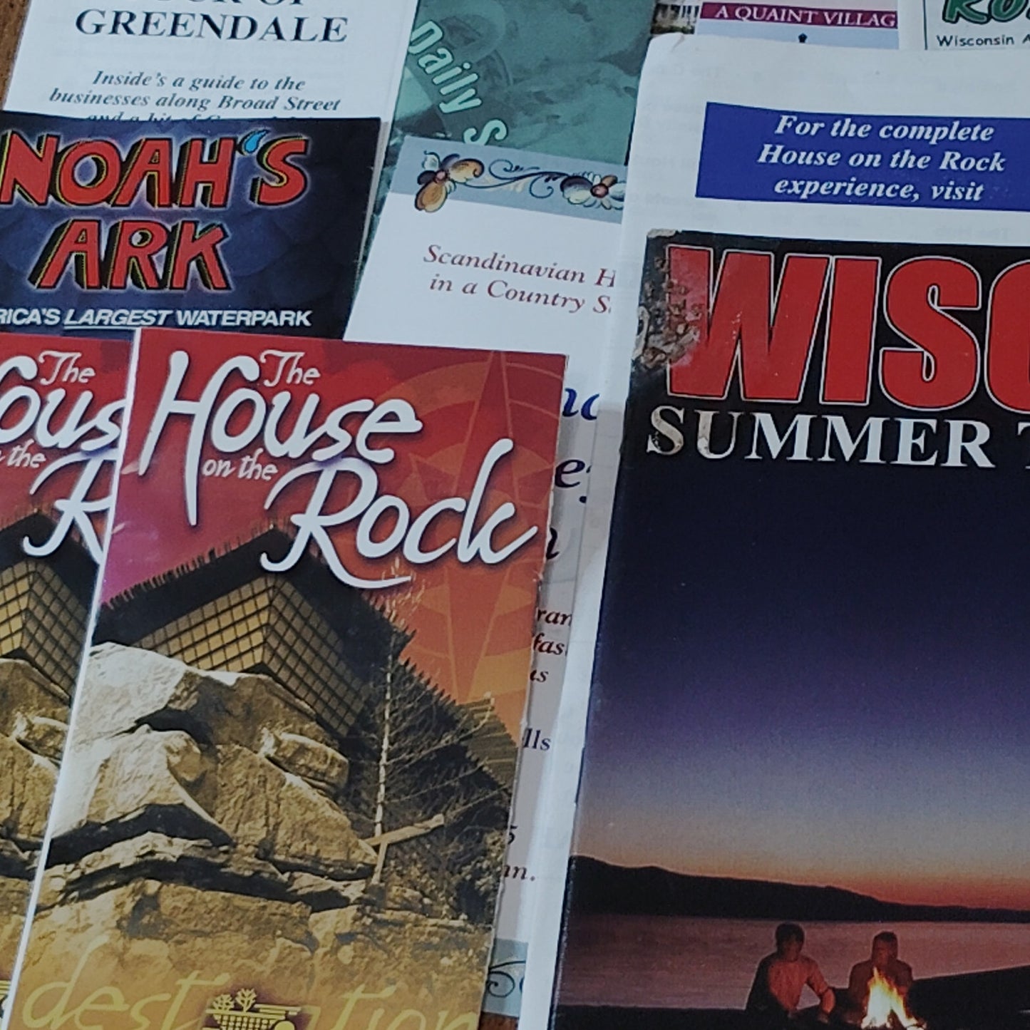 Wisconsin Travel Guides & Brochures Ephemera Lot- 2005 Vintage Paper Memorabilia