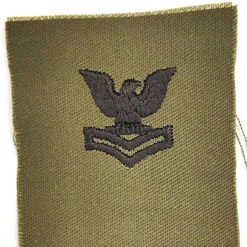 US Navy PO2 E‑5 Subdued Collar Devices ODG 4" × 2‑1/8" Sew‑On Pair