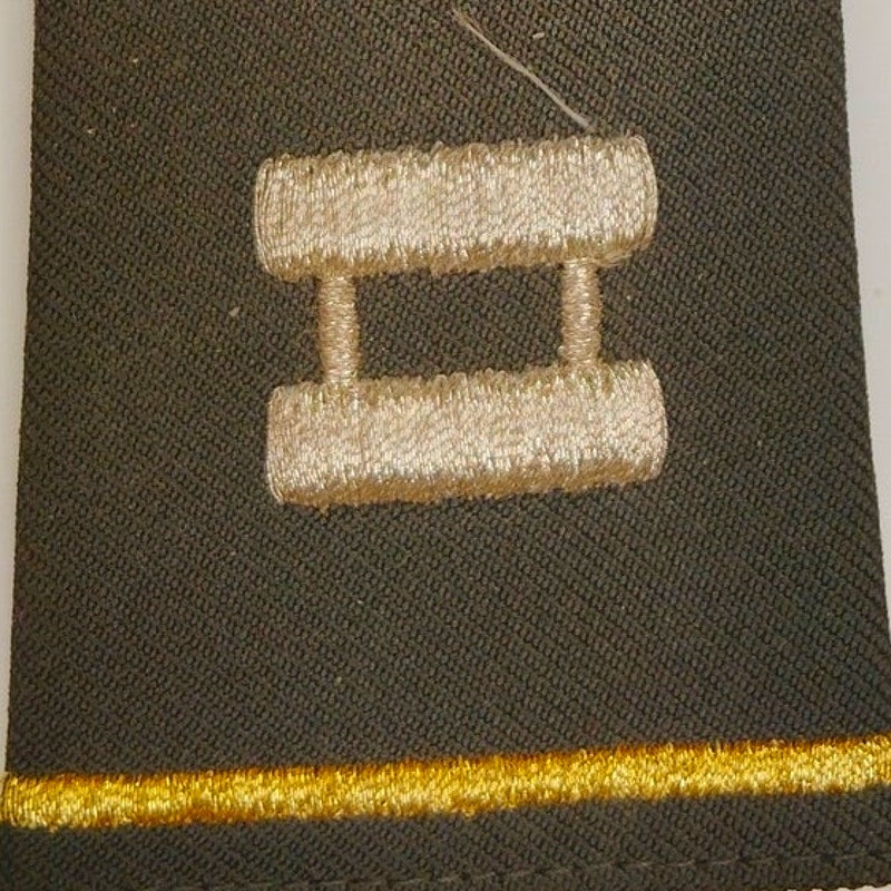 Vintage US Army Captain O‑3 Shoulder Mark Epaulet Male 4‑1/4" × 2‑1/4" Single
