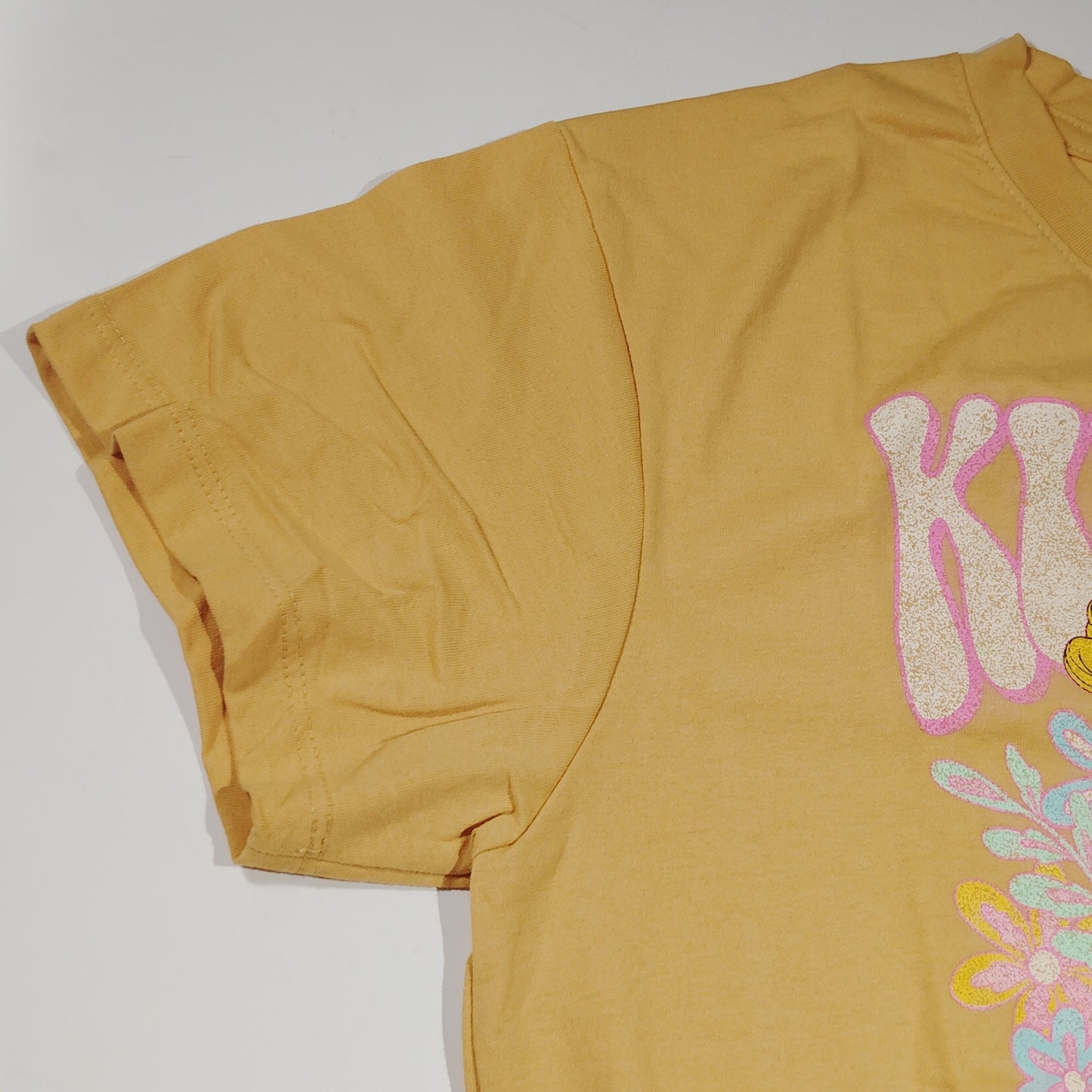 Disney Princess Kindness Graphic T-Shirt – Mustard – Size M – Women’s