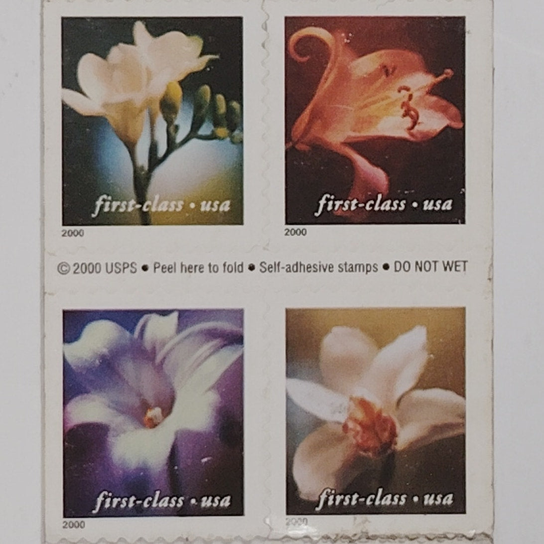 2000 Four Flowers Stamps – Lot of 14/20 – 34¢ – MNH – Photographic USPS Booklet