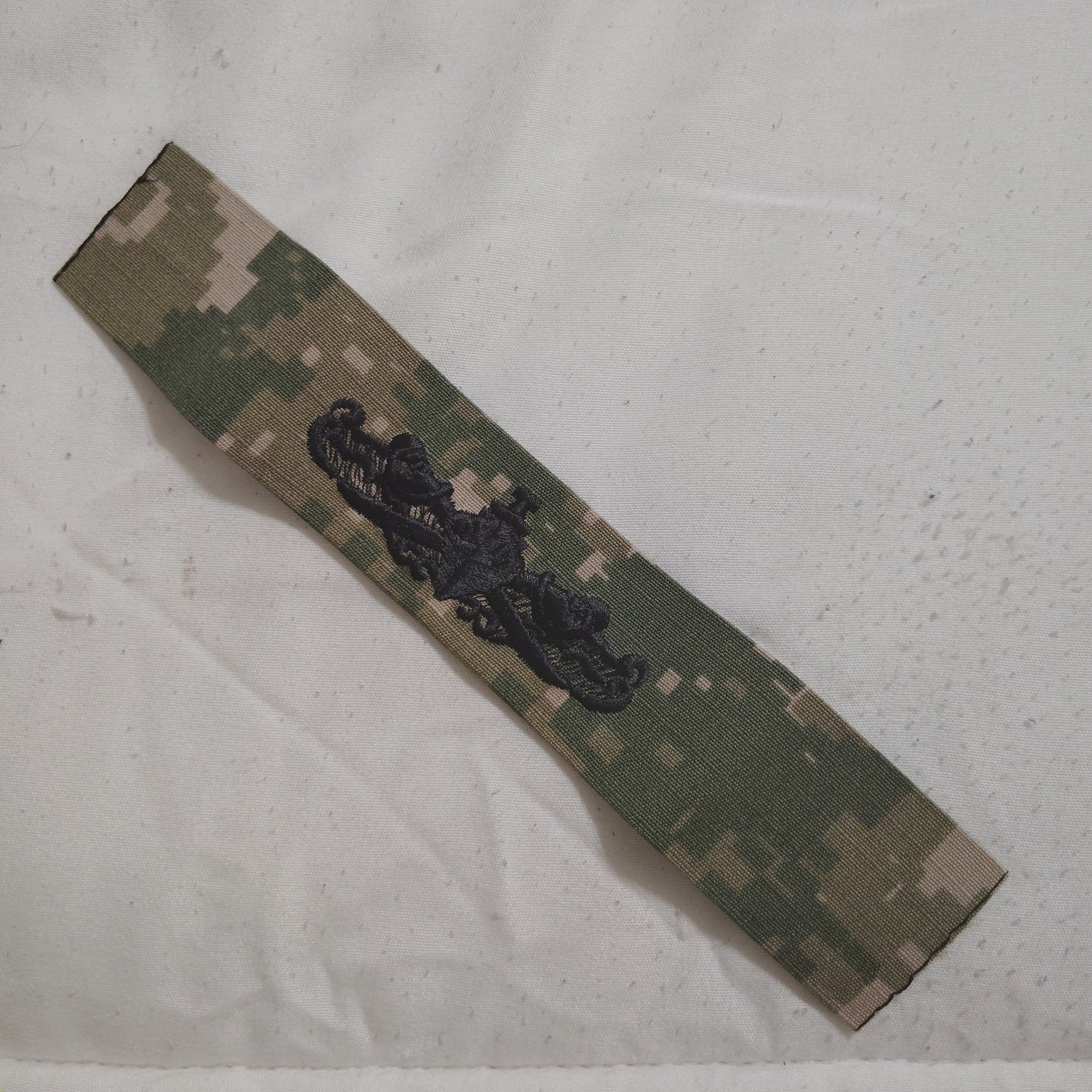 U.S. Navy Surface Warfare Badge Tape – NWU Type III – 7.5" × 1.25" TE - Sew-On