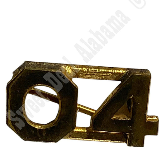 WWI Era Numeric "04", Brass Military C-Clasp Hat / Lapel / Collar Pin 3/8"H