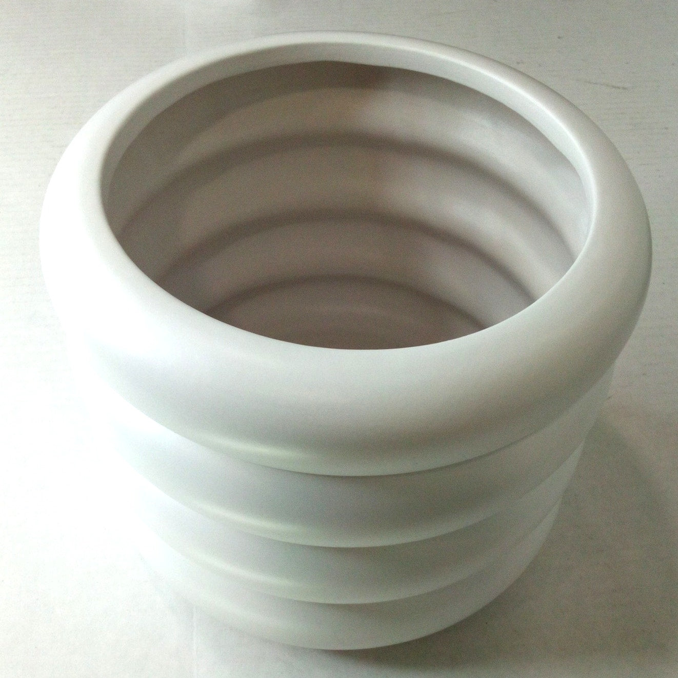 2 Large Bubble Ceramic Planters, White, 7-3/4"D x 6.50"H Plugged Bottom Drain