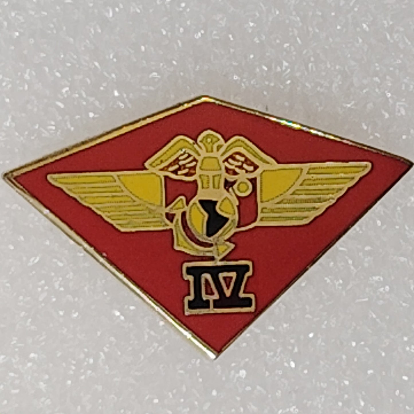 4th Marine Aircraft Wing Novelty Hat/Lapel/Brooch Pin, Enamel Metal, Rubber Back
