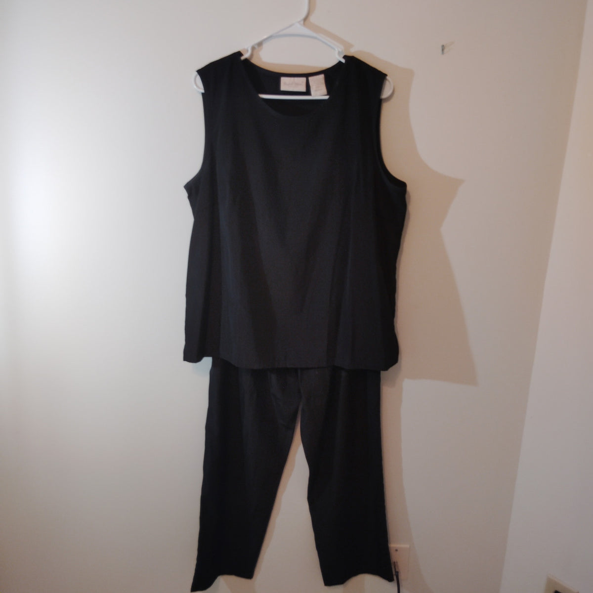 Elizabeth Williams Animal Print Cardigan, Black Tank Top & Pull-On Pants Set LRG