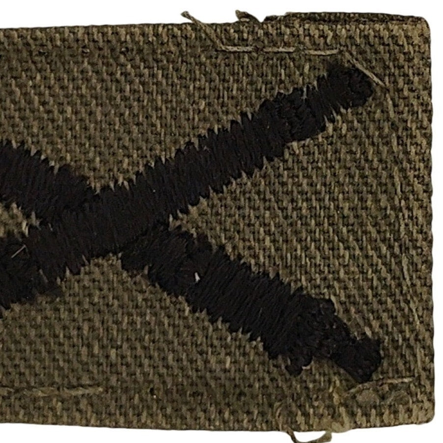 US Army Field Artillery Subdued OD Collar Device Patch 1‑1/2" × 7/8" TE Sew‑On