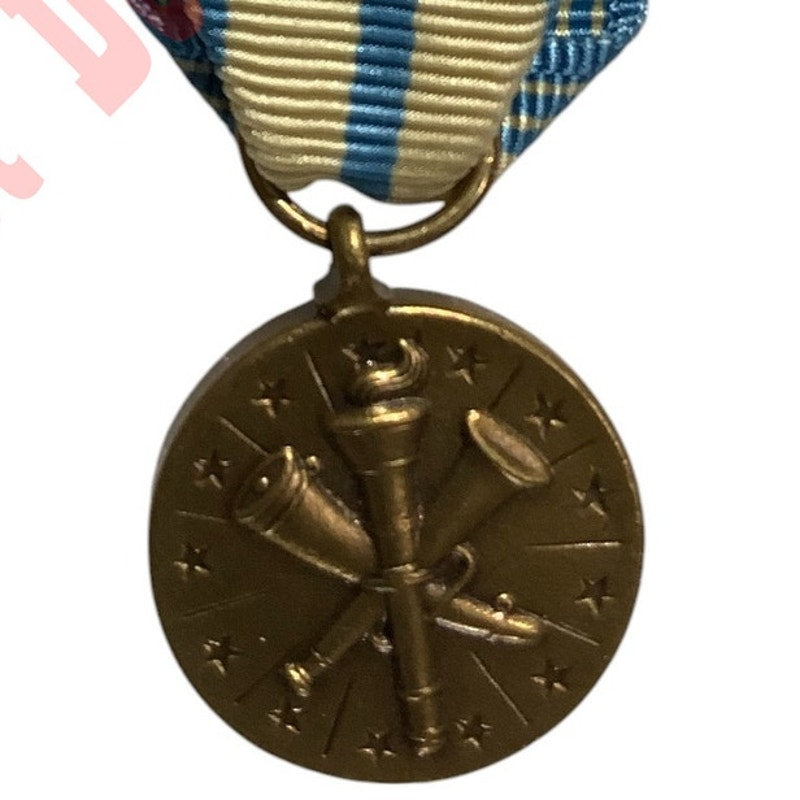 Armed Forces Reserve Medal, Hat/Lapel Pin 2-7/8"H x 3/4"W