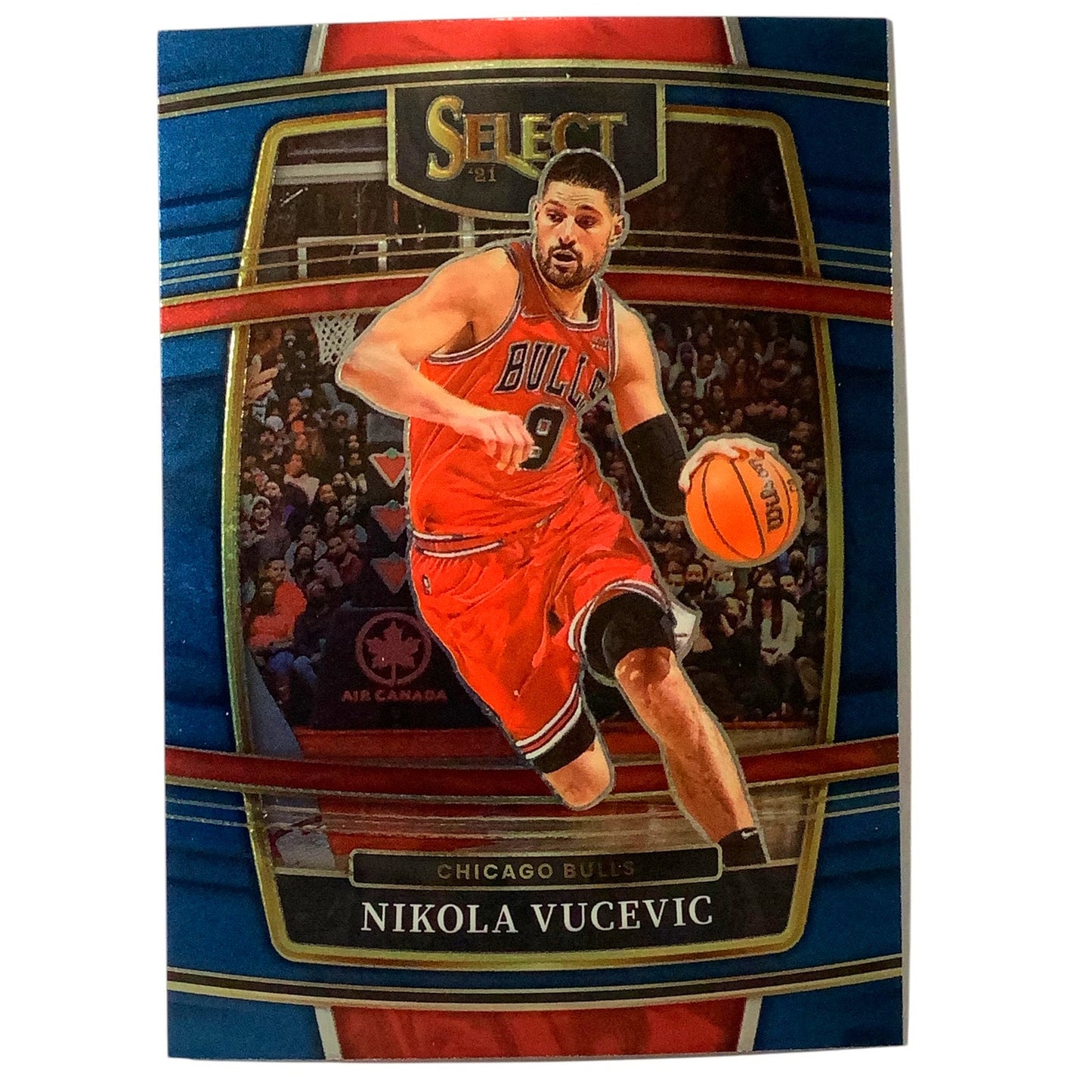 Nikola Vucevic, Chicago Bulls, Card #92, 2021-22 NBA Panini Select